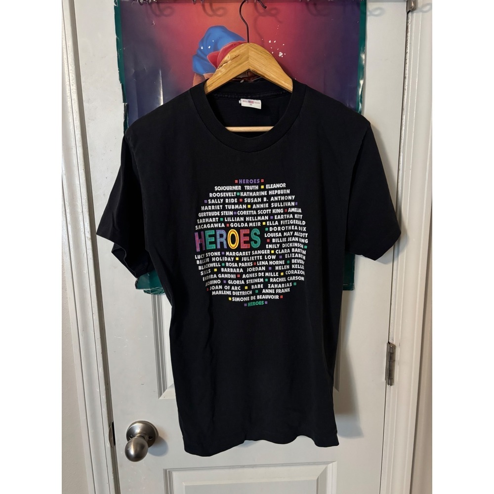 Vintage Alore Heroes Women History T-Shirt Black Mens Medium Made in USA Graphic